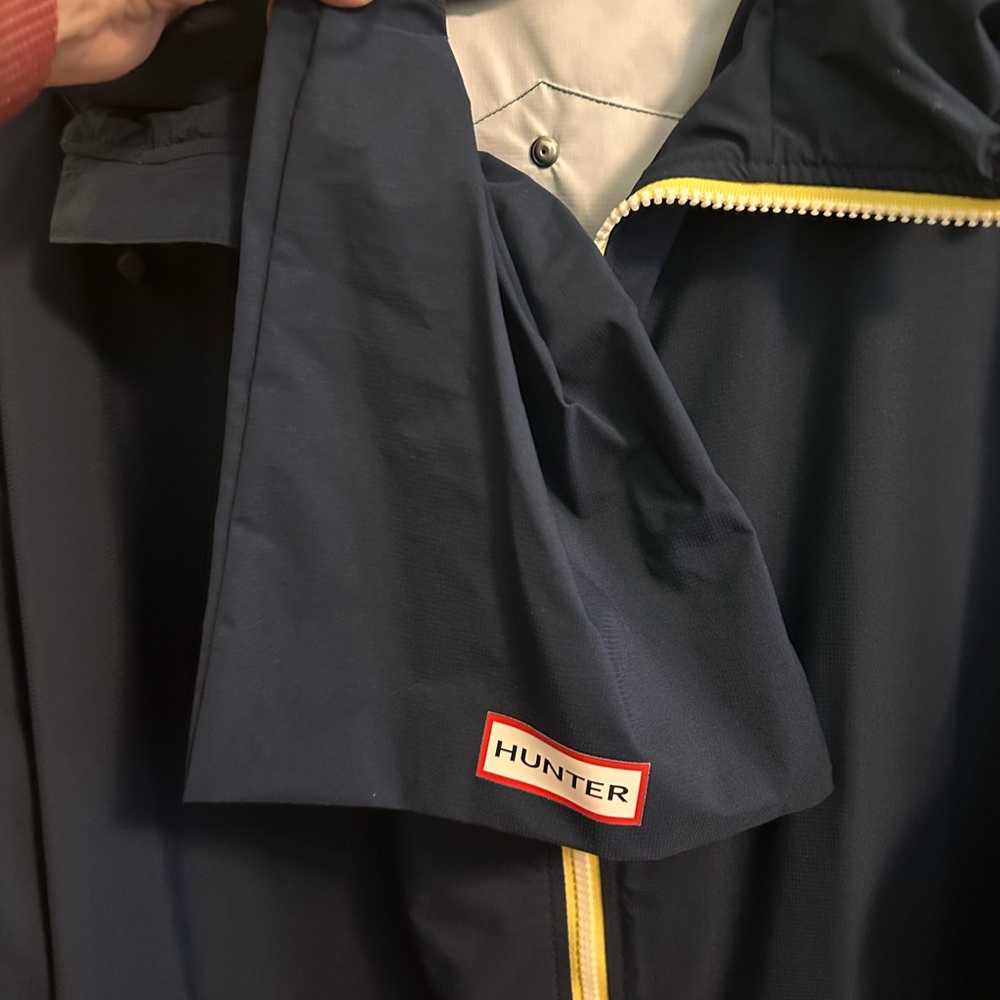 Hunter Blue Raincoat with Yellow Zipper Plus size - Picture 8 of 8